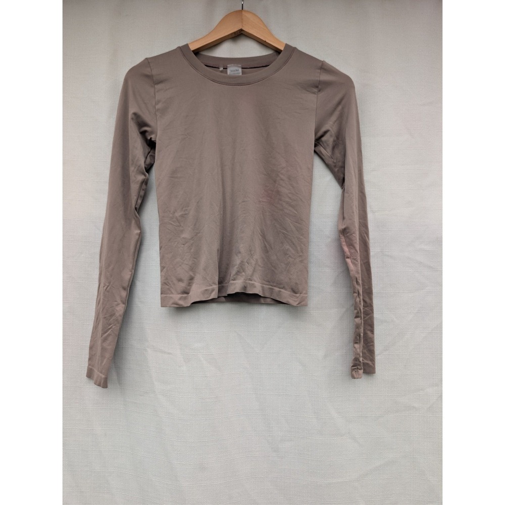 Sunday Best Crop Top Womens S Mocha Basic Seamless Minimalist Athleisure